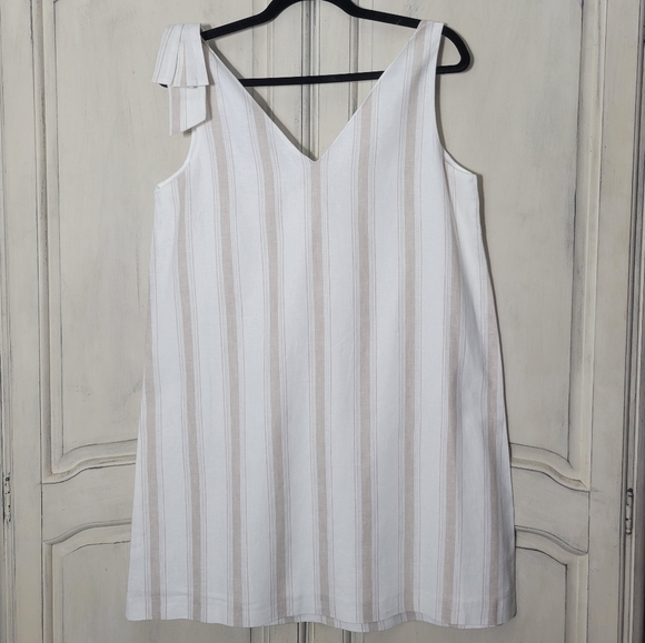 NWT Alex Marie Elena Stripe Linen Blend Neutral Sleeveless Bow Shift Dress *sz S - Picture 2 of 16